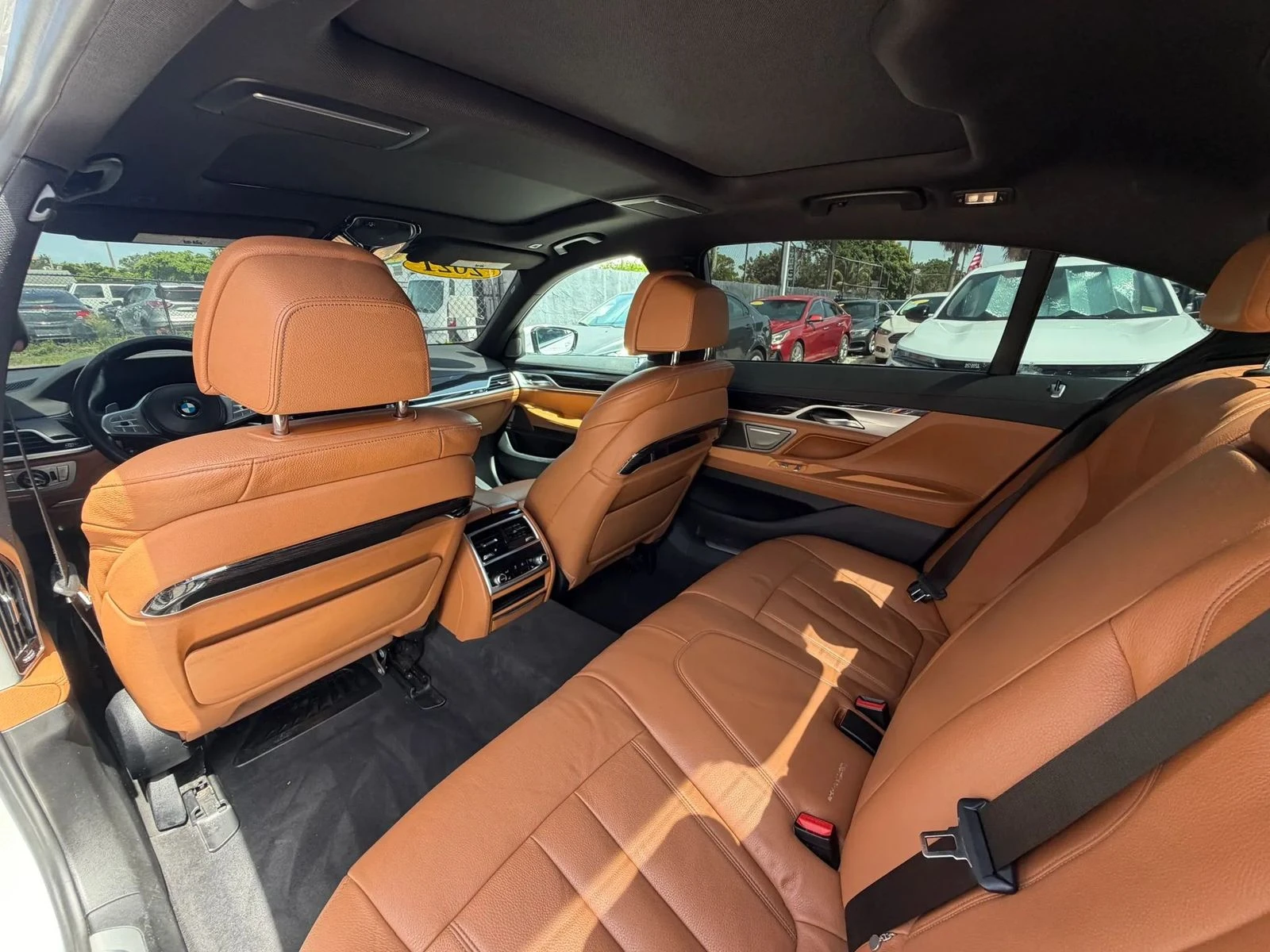 BMW 740 xDrive M SPORT LINE Крайна цена до България, снимка 9 - Автомобили и джипове - 56098657