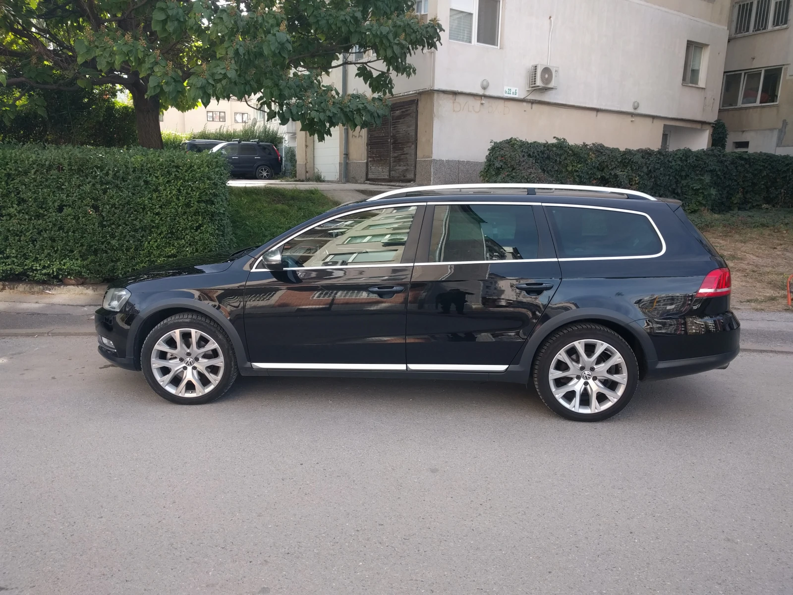 VW Passat Alltrack - СПЕШНО!, снимка 2 - Автомобили и джипове - 56331049