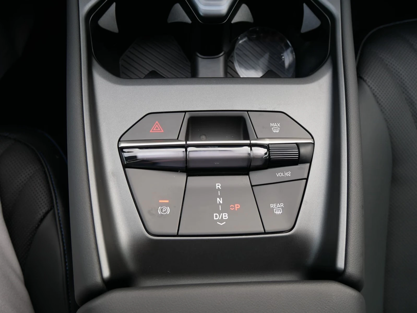 BMW i3 50 xDRIVE HEAD UP PANO 360 CAMERA  | Mobile.bg � ����������� 9