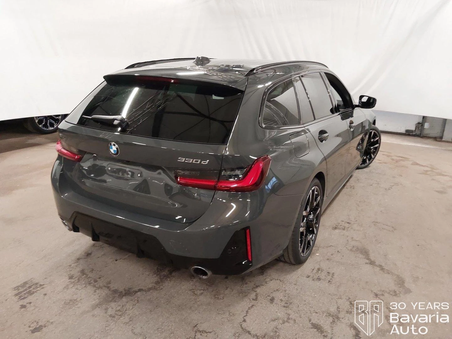 BMW 330 d xDrive Touring Sportautomatic | Mobile.bg � ����������� 3