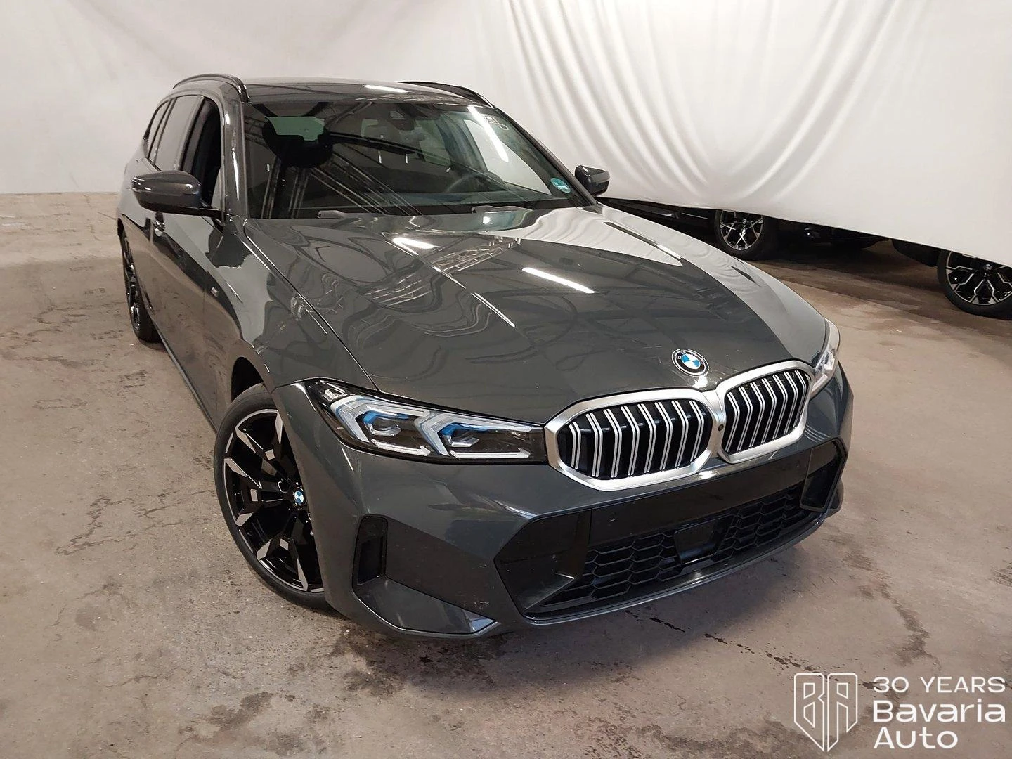 BMW 330 d xDrive Touring Sportautomatic | Mobile.bg � ����������� 4