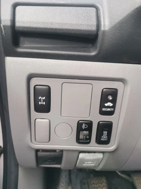 Toyota Hilux 2.5  , снимка 10