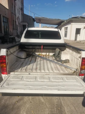 Toyota Hilux 2.5  , снимка 12
