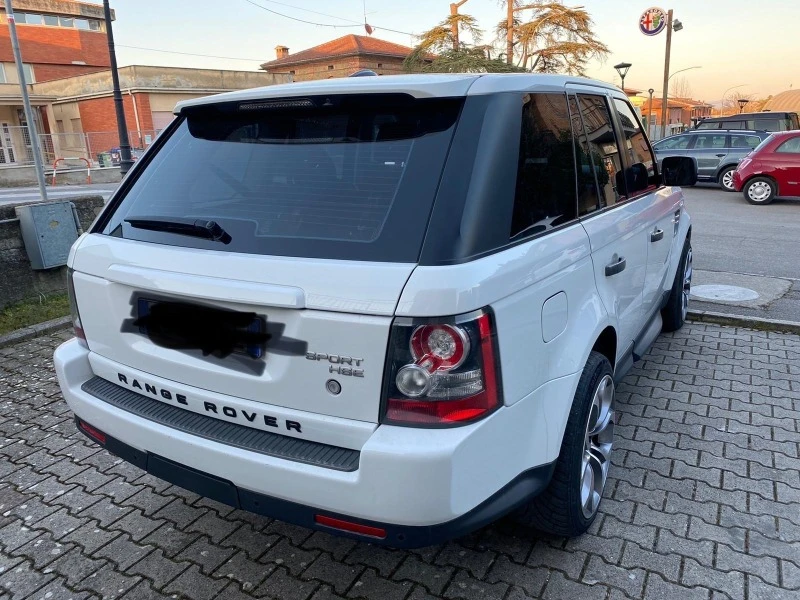 Land Rover Range Rover Sport HSE, снимка 4 - Автомобили и джипове - 47838663