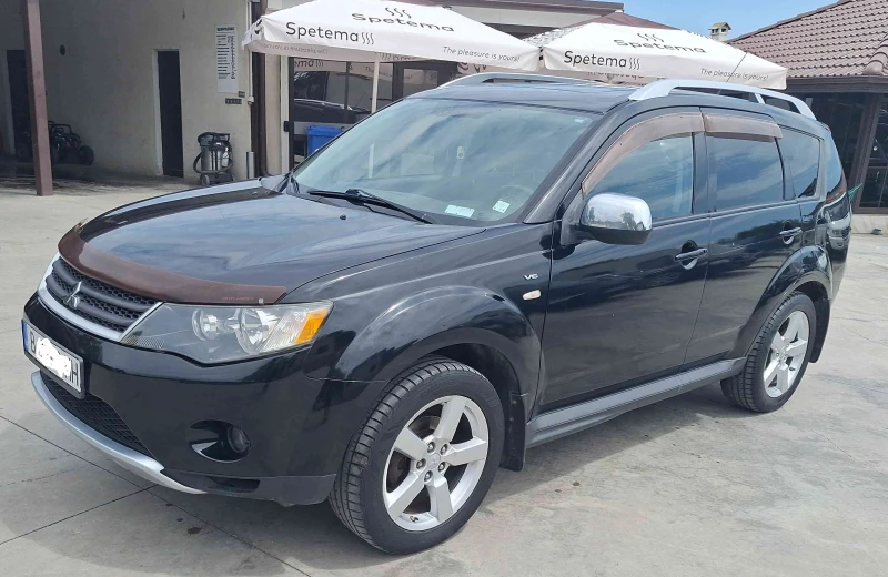 Mitsubishi Outlander 3.0 V6 , снимка 2 - Автомобили и джипове - 48221724