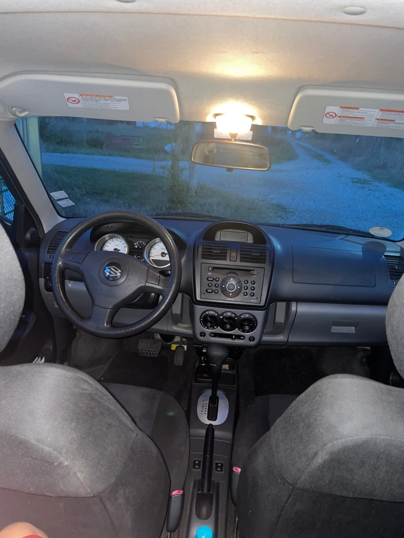 Suzuki Ignis 1.5, снимка 10 - Автомобили и джипове - 53121846