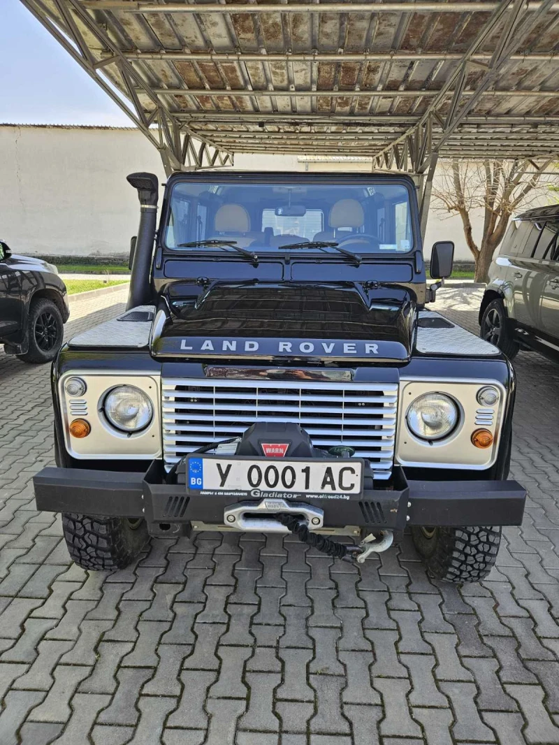 Land Rover Defender, снимка 2 - Автомобили и джипове - 53372343