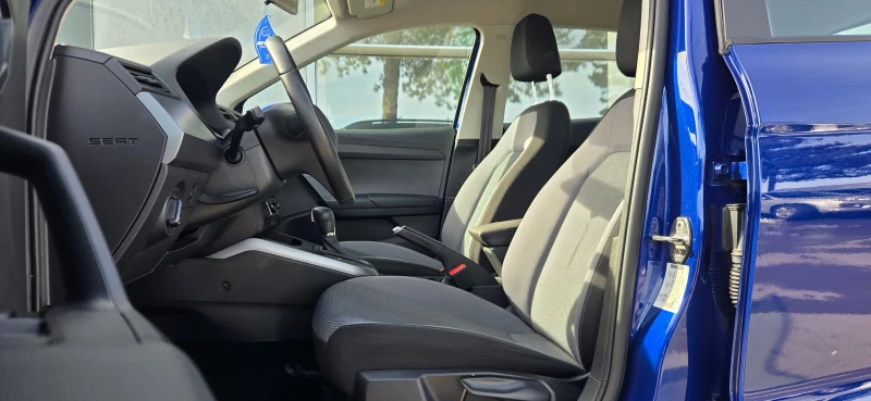Seat Arona 1.6 TDI АВТОМАТИК, снимка 8 - Автомобили и джипове - 53538849