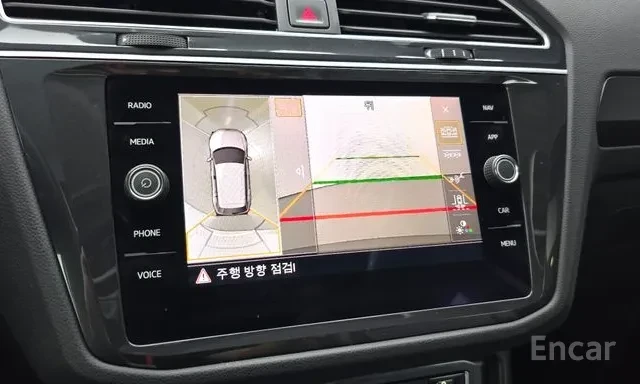 VW Tiguan 2.0TDI Prestige Обдухване Head up 360 Кам, снимка 13 - Автомобили и джипове - 55683154