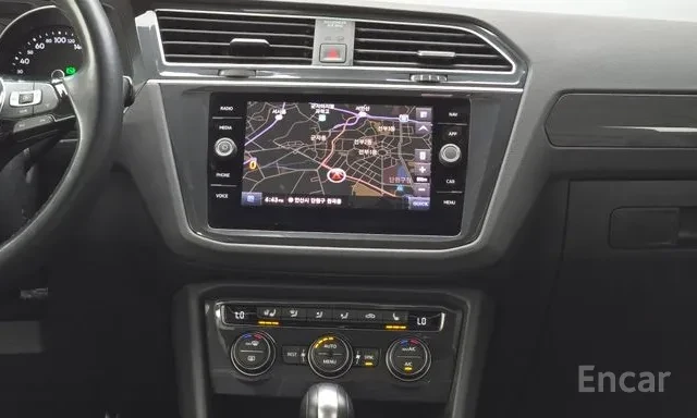 VW Tiguan 2.0TDI Prestige Обдухване Head up 360 Кам, снимка 14 - Автомобили и джипове - 55683154