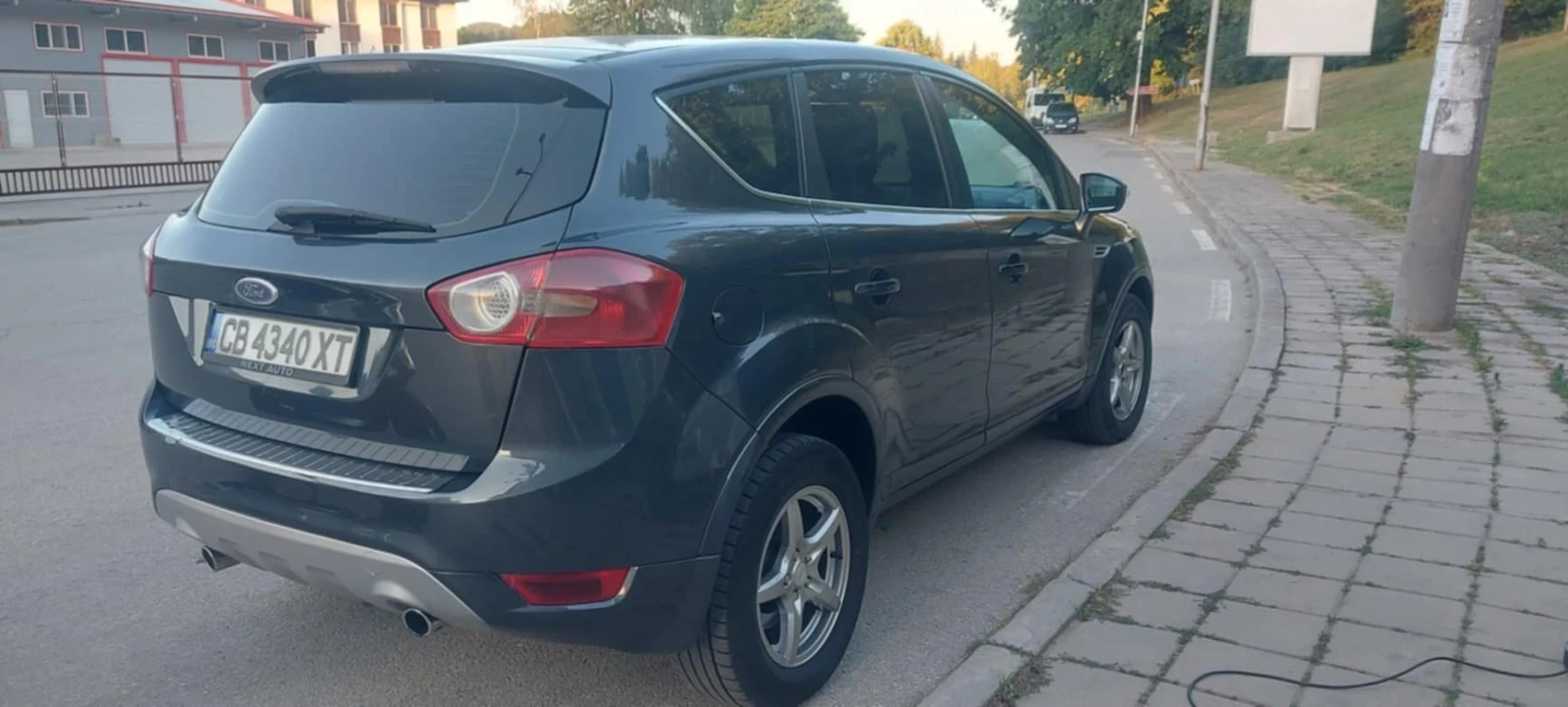 Ford Kuga  - изображение 2