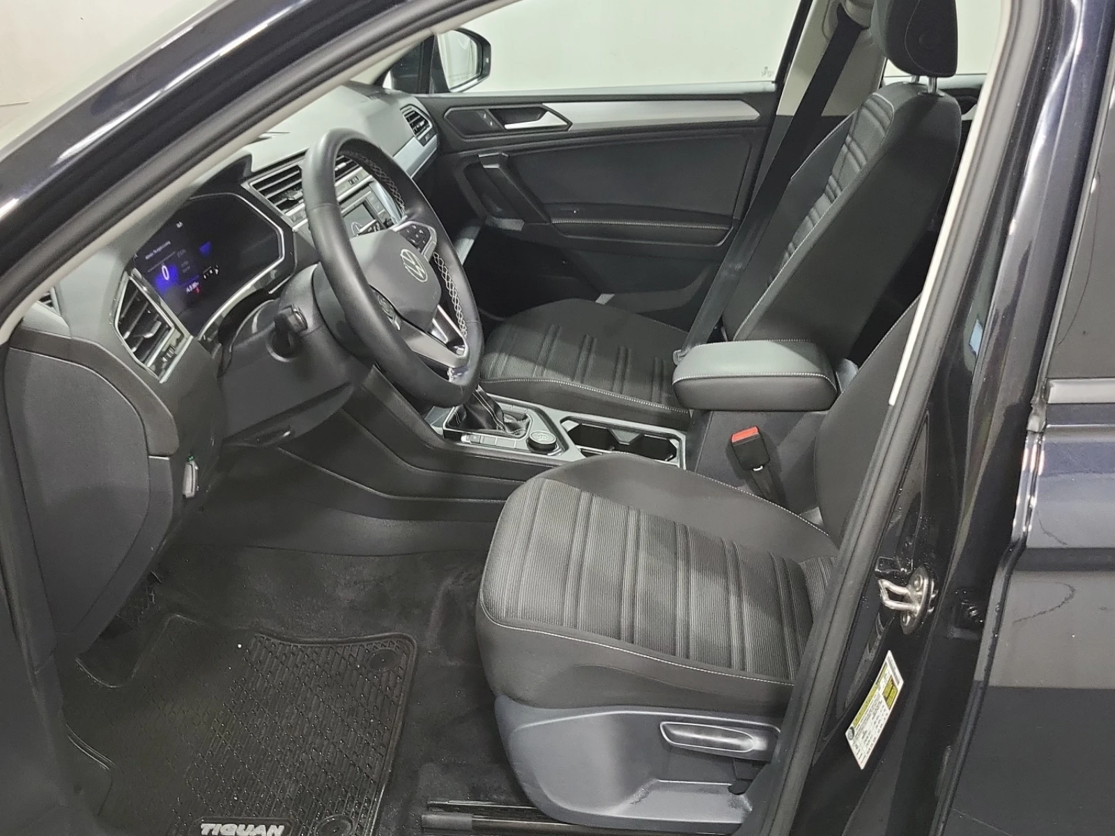 VW Tiguan * CARFAX * БЕЗ ПЪРВОНАЧАЛНА ВНОСКА - изображение 8
