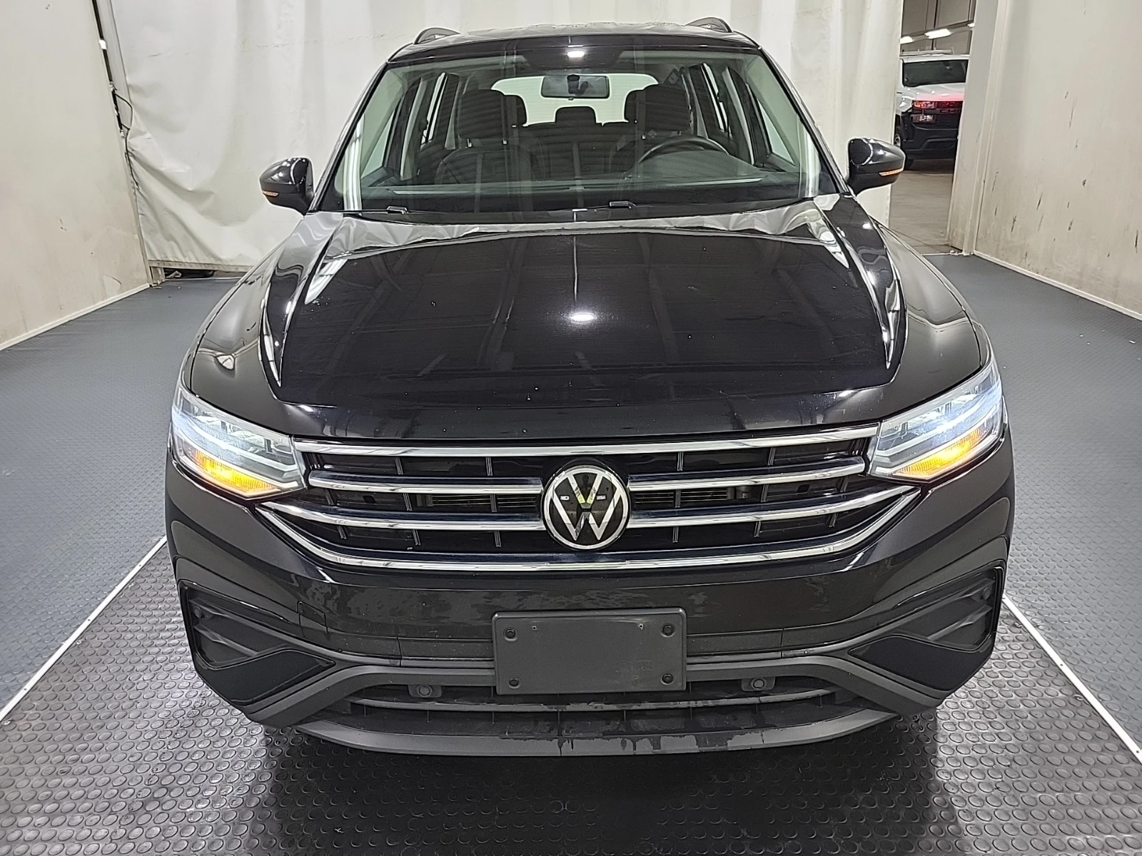 VW Tiguan * CARFAX * БЕЗ ПЪРВОНАЧАЛНА ВНОСКА - изображение 2