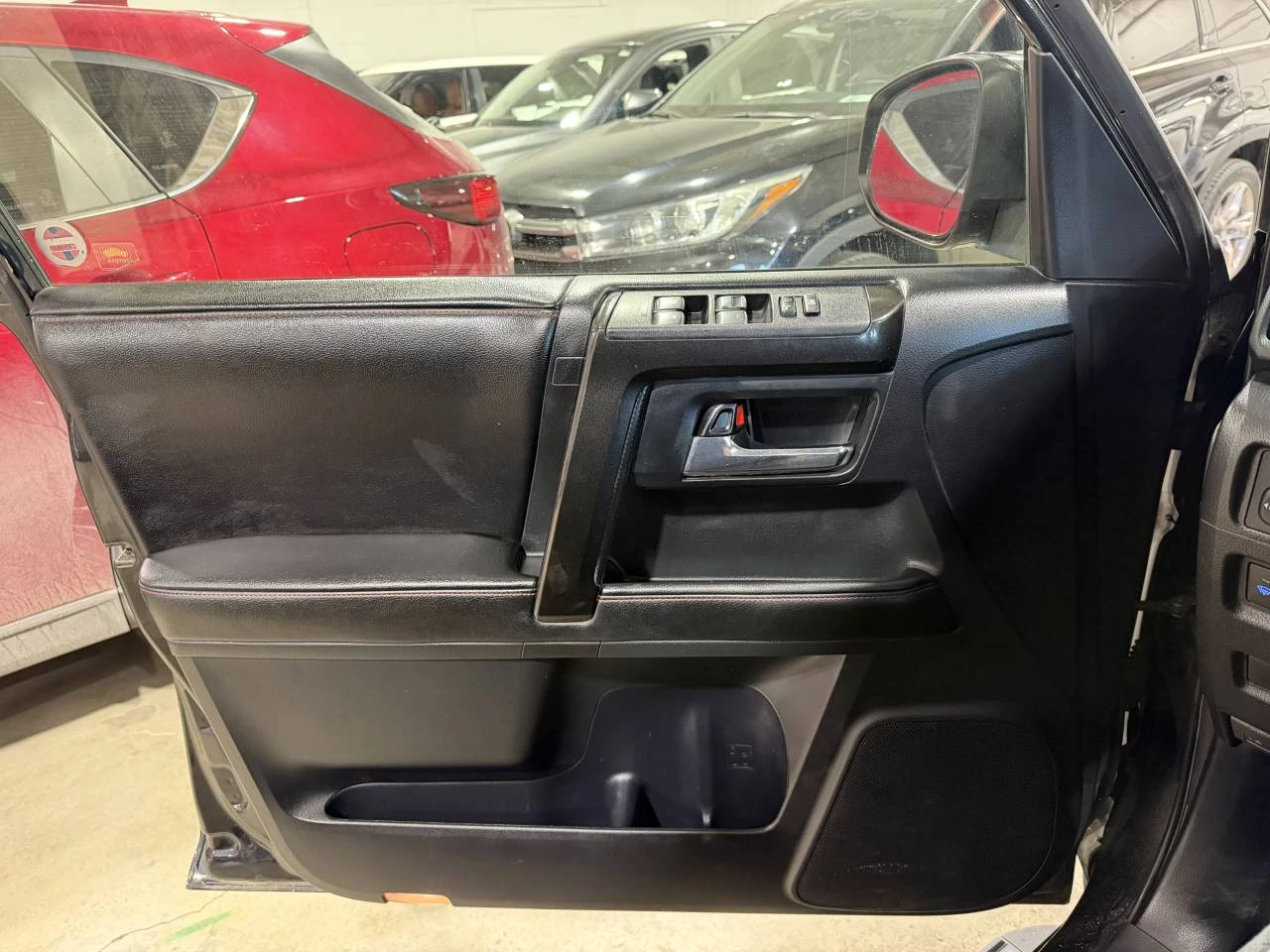 Toyota 4runner SR5| V6 | Mobile.bg � ����������� 12