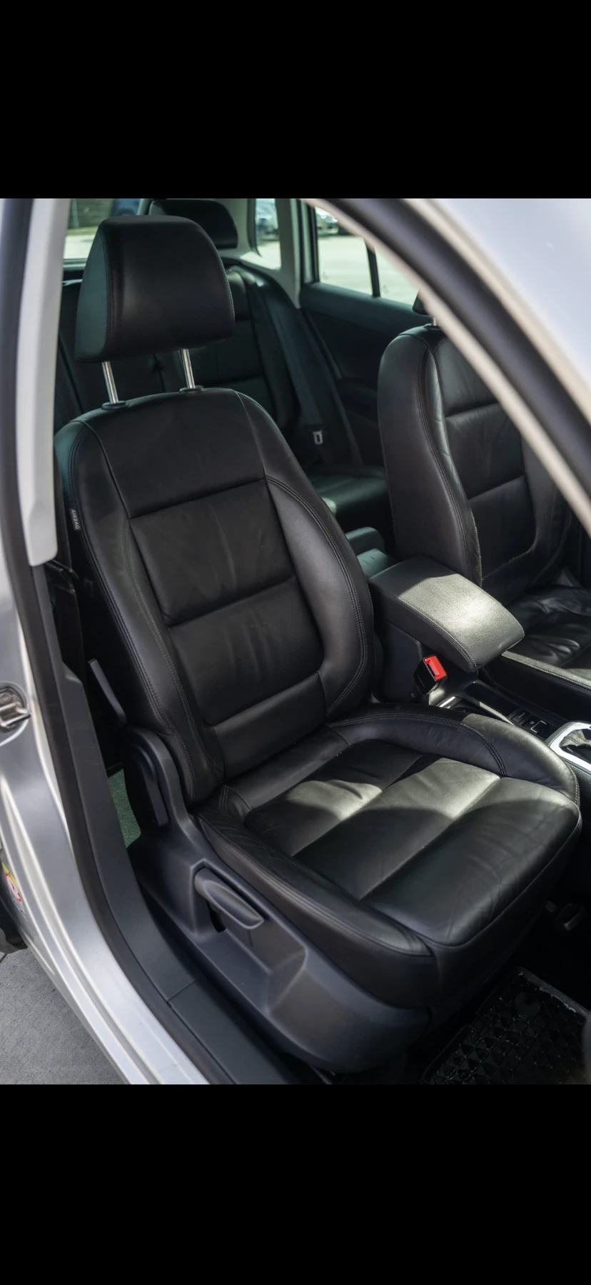 VW Tiguan, снимка 12 - Автомобили и джипове - 53768218