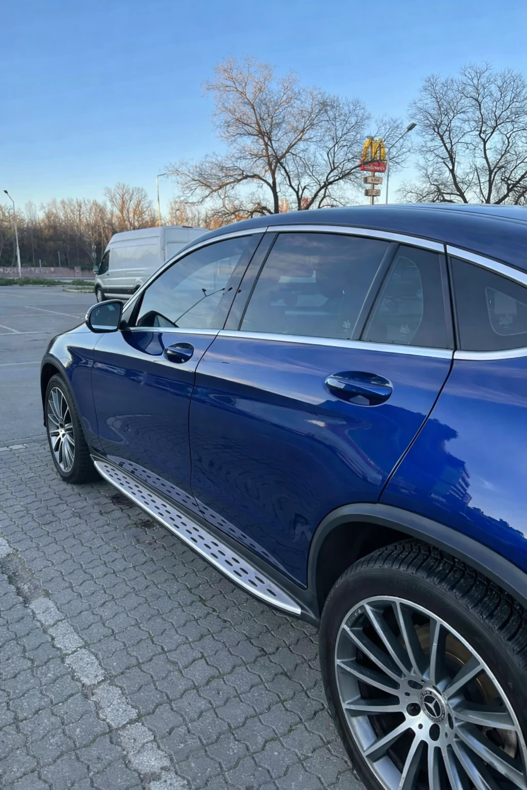 Mercedes-Benz GLC 250 4MATIC Coupe, снимка 4 - Автомобили и джипове - 53797911
