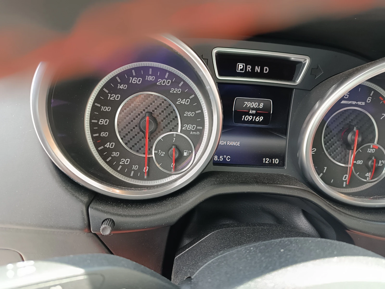 Mercedes-Benz G 63 AMG, снимка 14 - Автомобили и джипове - 54283513