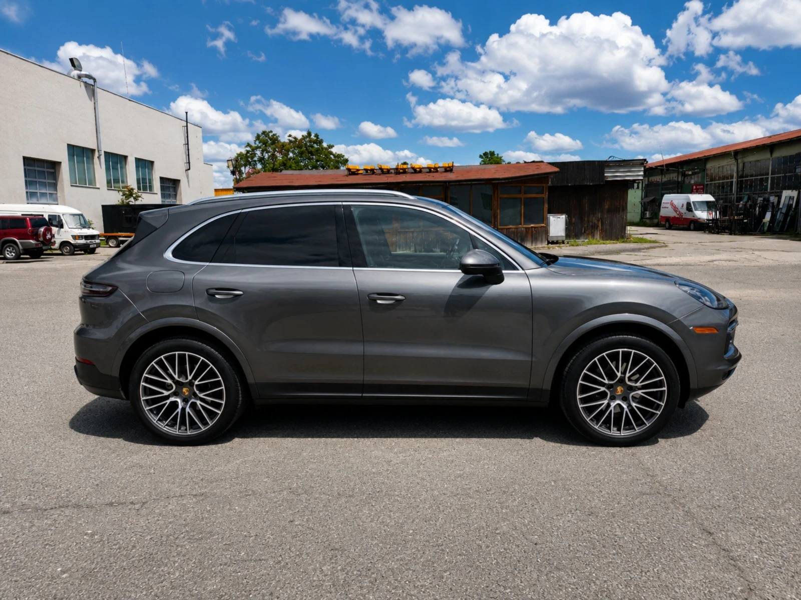 Porsche Cayenne 3.0T Matrix LED 3D camera 21" Джанти, снимка 6 - Автомобили и джипове - 54582964