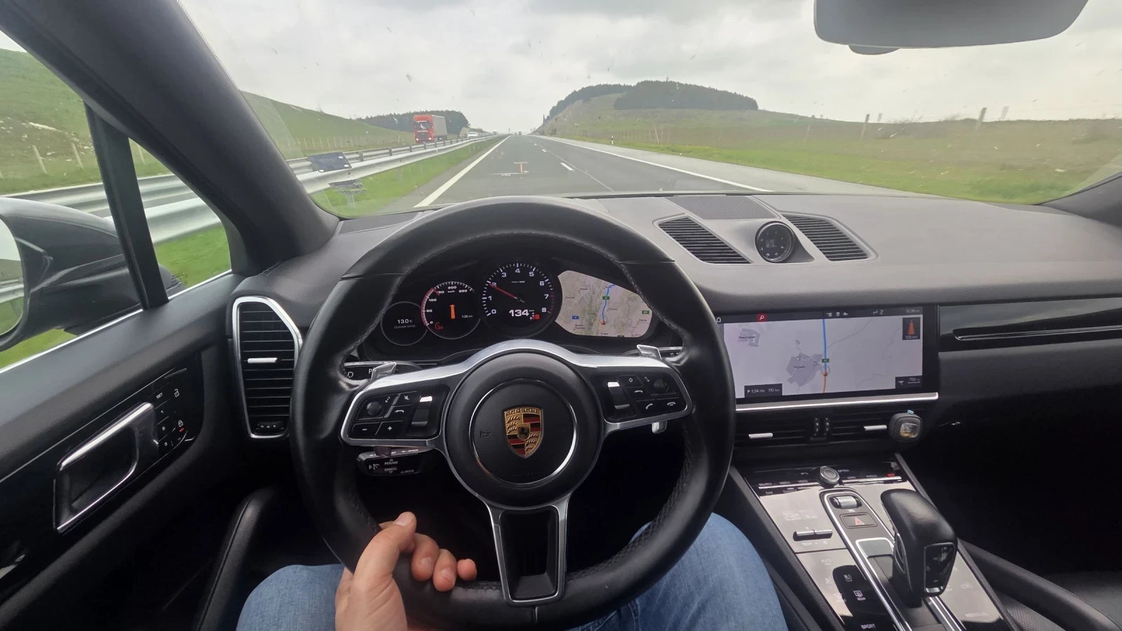 Porsche Cayenne 3.0T Matrix LED 3D camera 21" Джанти, снимка 17 - Автомобили и джипове - 54582964
