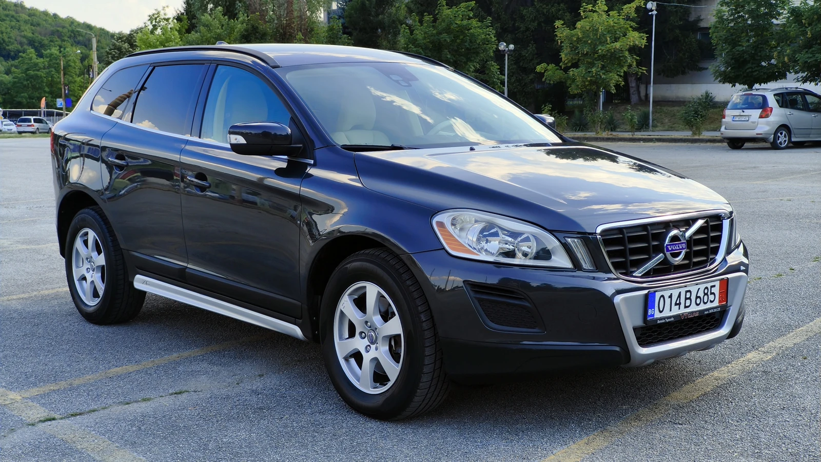 Volvo XC60 2.4 D5 AWD Aut., снимка 7 - Автомобили и джипове - 55085820