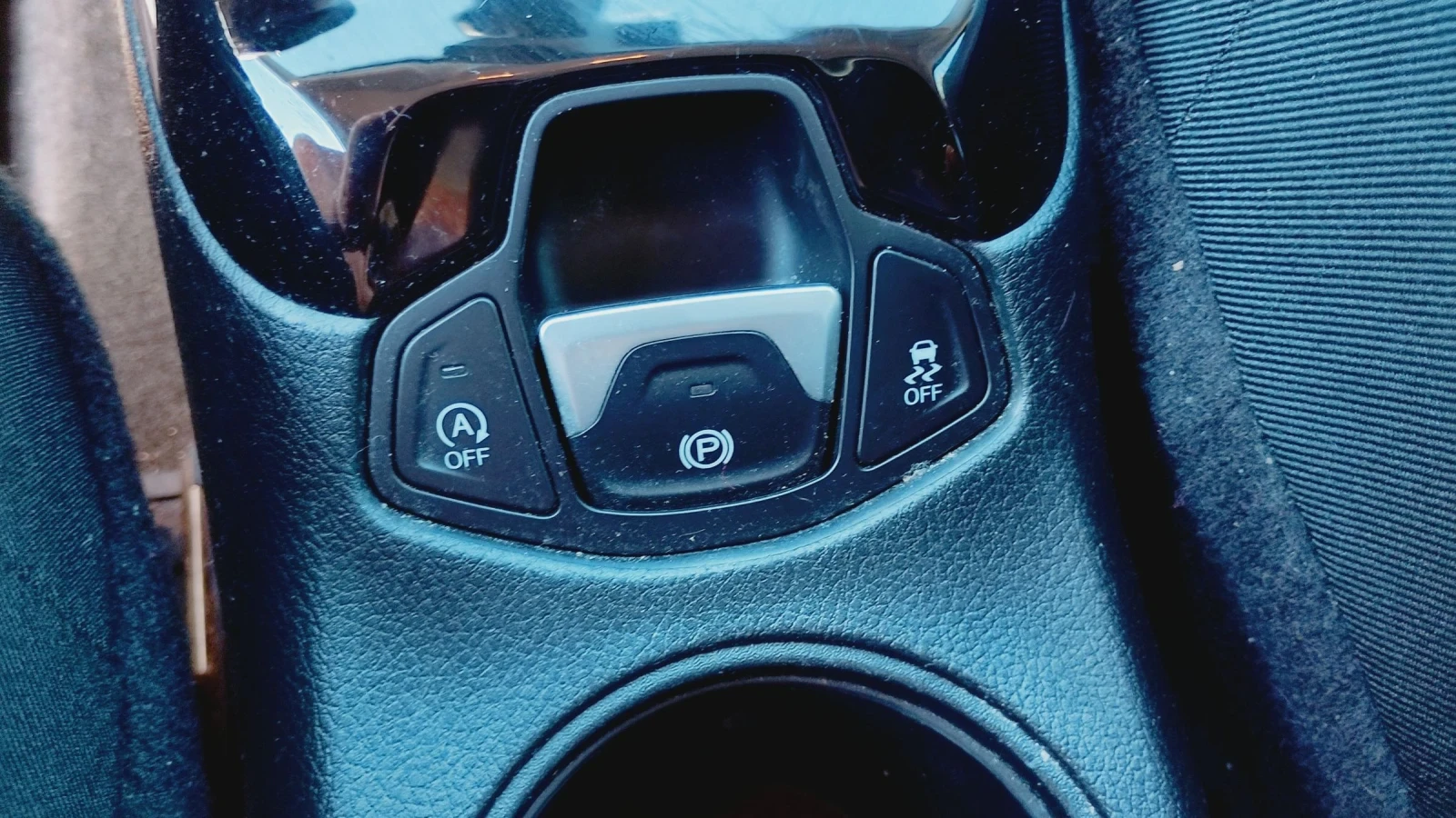 Jeep Compass 2.0 д 4х4 автомат, снимка 15 - Автомобили и джипове - 55155775
