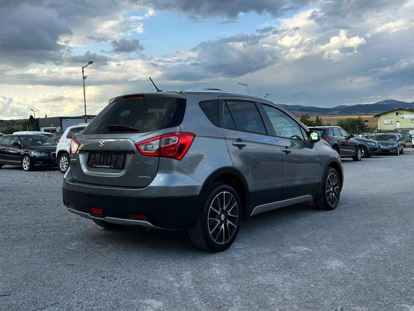 Suzuki SX4 S-Cross 1.6DDIS-4x4-ЛЕД-КСЕНОН-КОЖА-НАВИ-КАМЕРА-131000км!, снимка 5 - Автомобили и джипове - 55184220