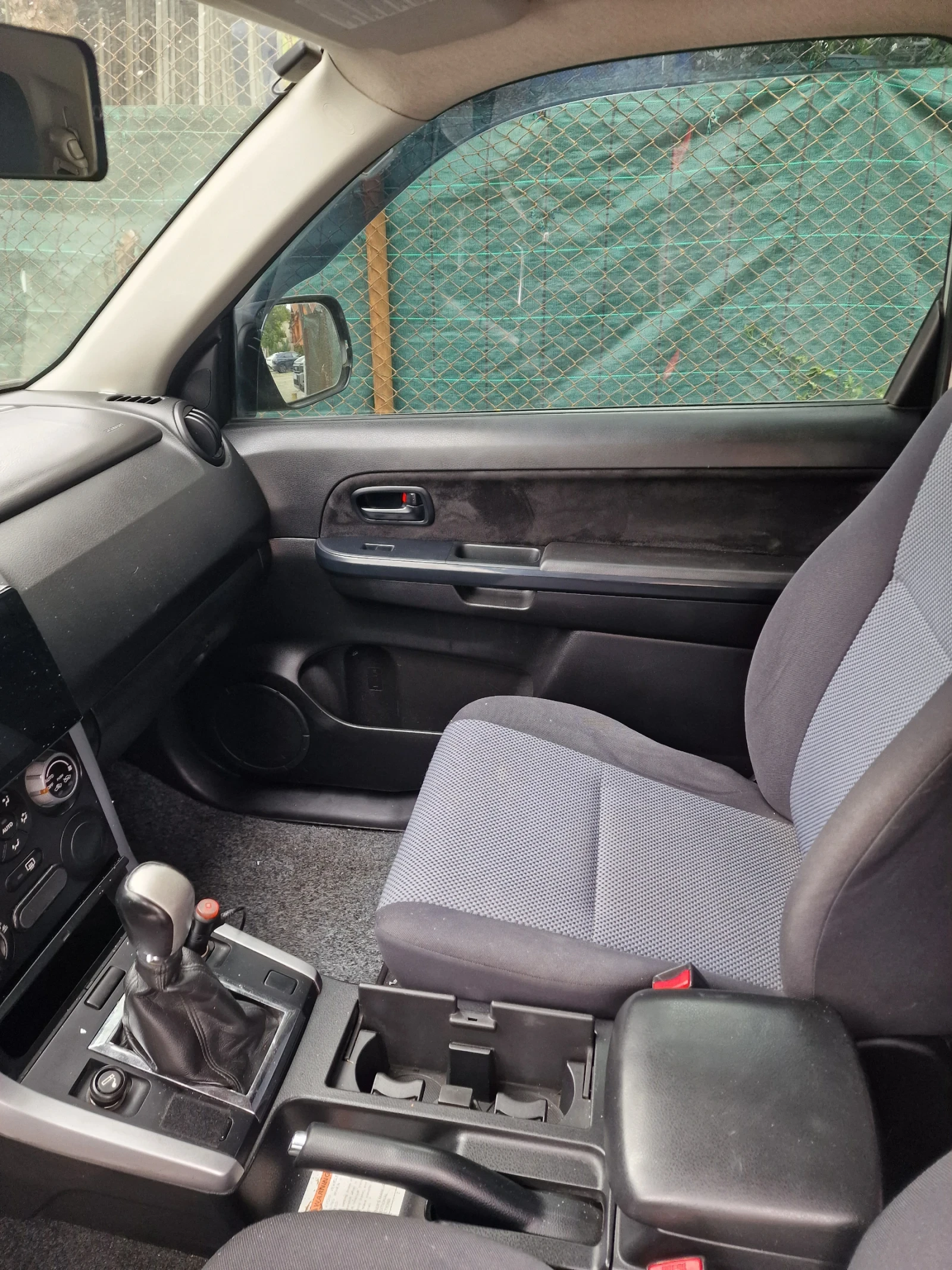 Suzuki Vitara къса база, снимка 6 - Автомобили и джипове - 56244459