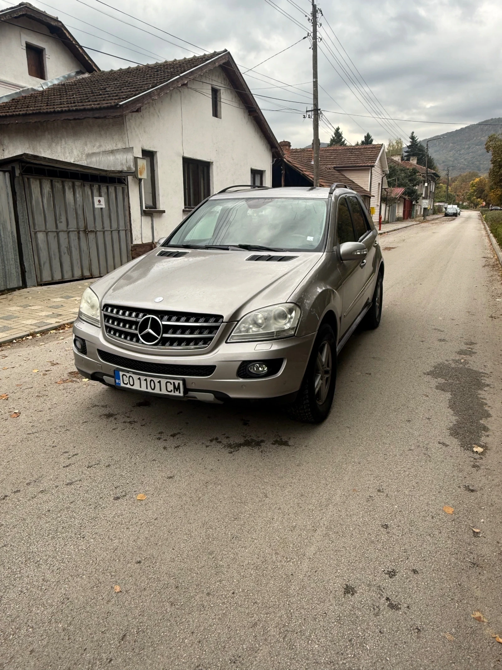 Mercedes-Benz ML 280, снимка 6 - Автомобили и джипове - 56521614