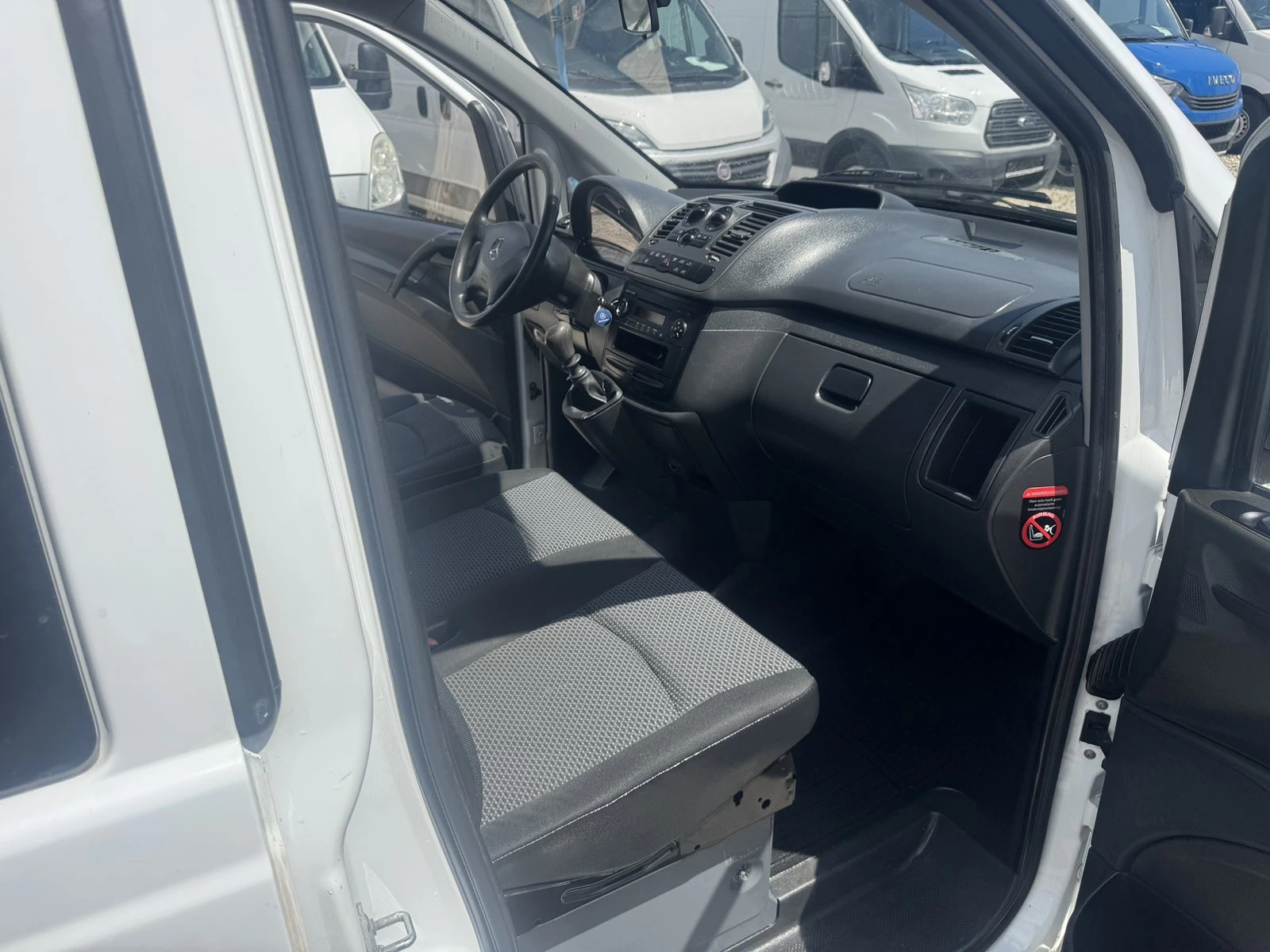 Mercedes-Benz Vito 9местен KLIMA, снимка 10 - Бусове и автобуси - 54426629