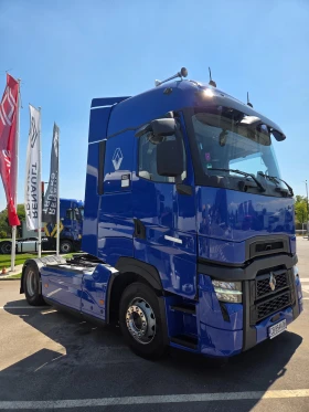 ������ Renault T ����������