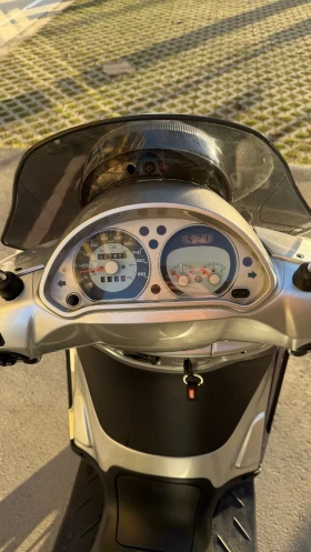 Piaggio Beverly Piaggio Beverly 400   перфектен, нови гуми City Gr, снимка 6