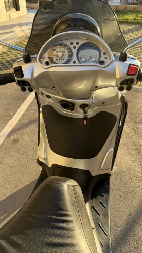 Piaggio Beverly Piaggio Beverly 400   перфектен, нови гуми City Gr | Auto.bg — изображение 7