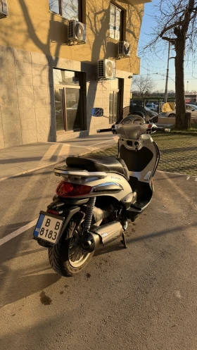 Piaggio Beverly Piaggio Beverly 400   перфектен, нови гуми City Gr | Auto.bg — изображение 5