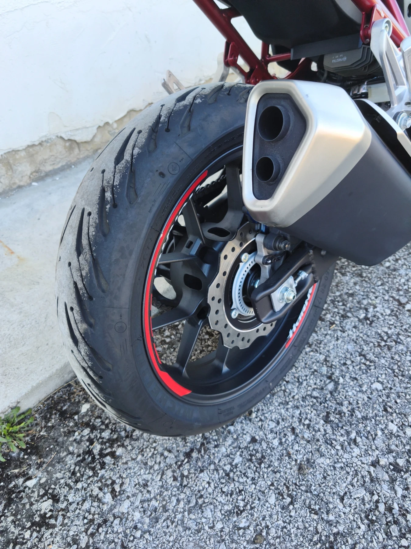 Honda Hornet 750 ABS TC, снимка 6 - Мотоциклети и мототехника - 56135754