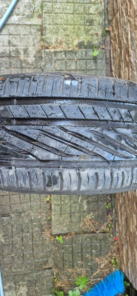 Гуми Летни 235/45R17, снимка 7