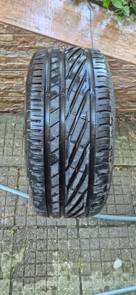 Гуми Летни 235/45R17, снимка 1
