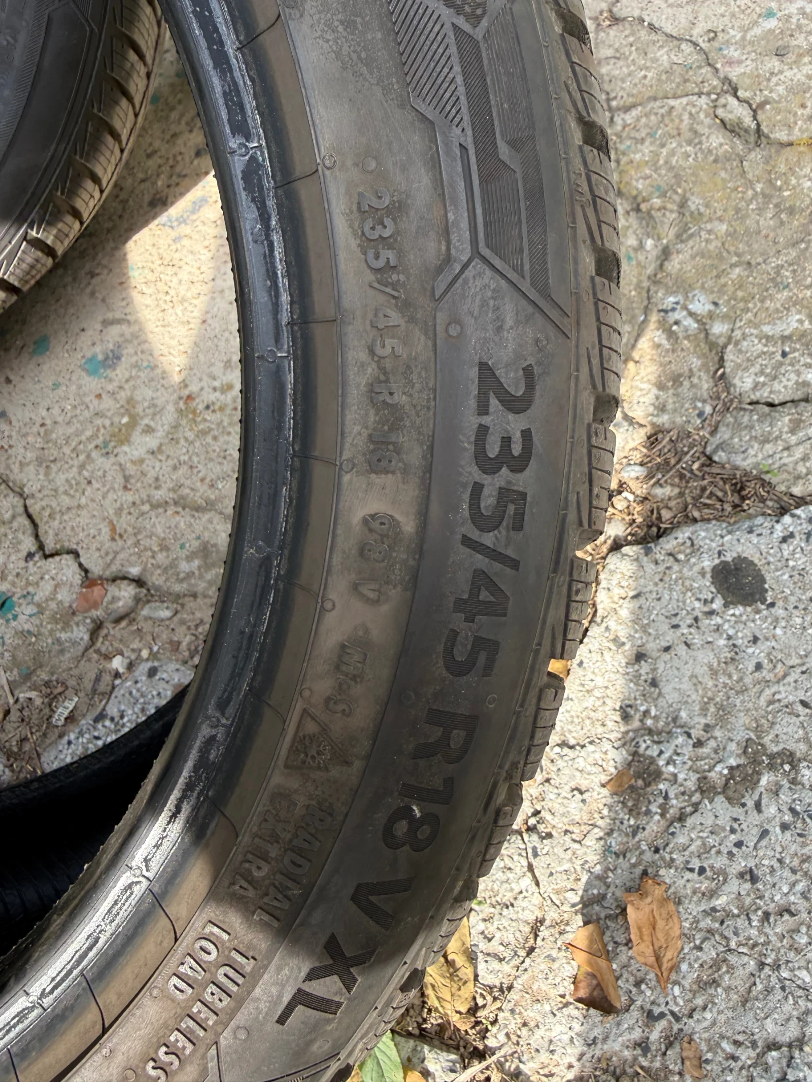 ���� 235/45R18 | Mobile.bg � ����������� 2