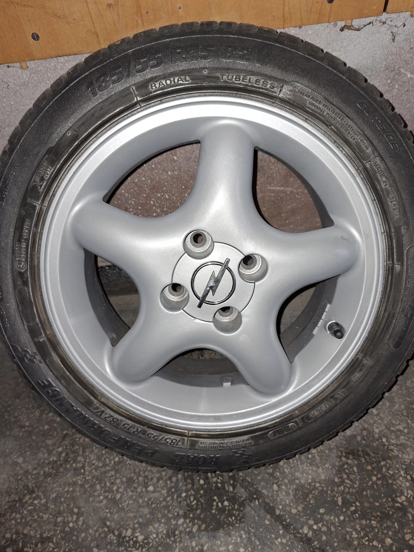 ���� � ������ 185/55R15 �� Opel | Mobile.bg � ����������� 4