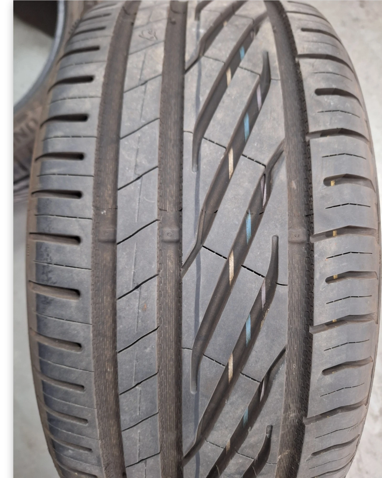 Гуми Летни 235/45R17
