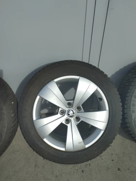 Гуми с джанти Sava 215/55R17, снимка 2 - Гуми и джанти - 47888897