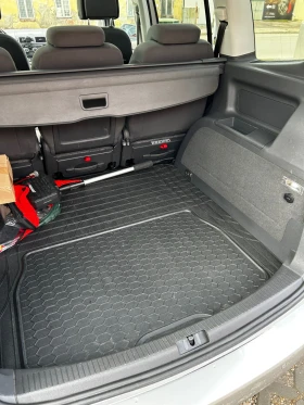 VW Touran 2.0 TDI, снимка 7