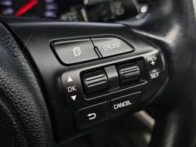 Kia Carnival 9-SEATER LUXURY, снимка 17