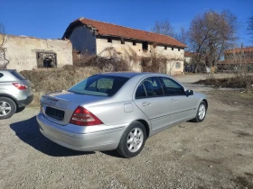 Mercedes-Benz C 220 2.2cdi навигация елеганс отличен, снимка 5