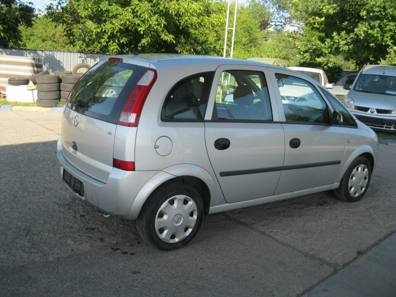 Opel Meriva, снимка 6 - Автомобили и джипове - 41697752