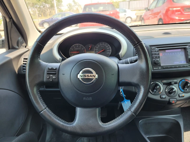 Nissan Micra 1.3 i Navi , снимка 11 - Автомобили и джипове - 46930209