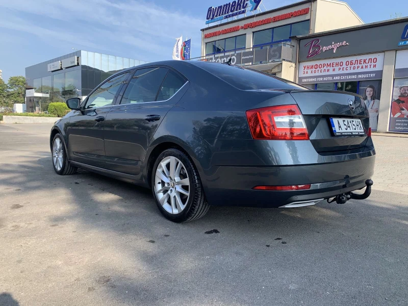 Skoda Octavia 1.6TDI DSG !!!ГАРАНЦИЯ!!!, снимка 6 - Автомобили и джипове - 47528035