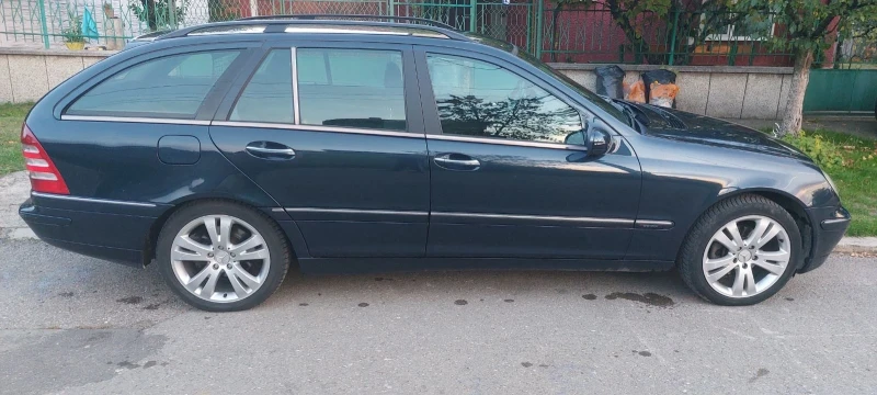 Mercedes-Benz C 220 CDI Elegance, снимка 3 - Автомобили и джипове - 47863754