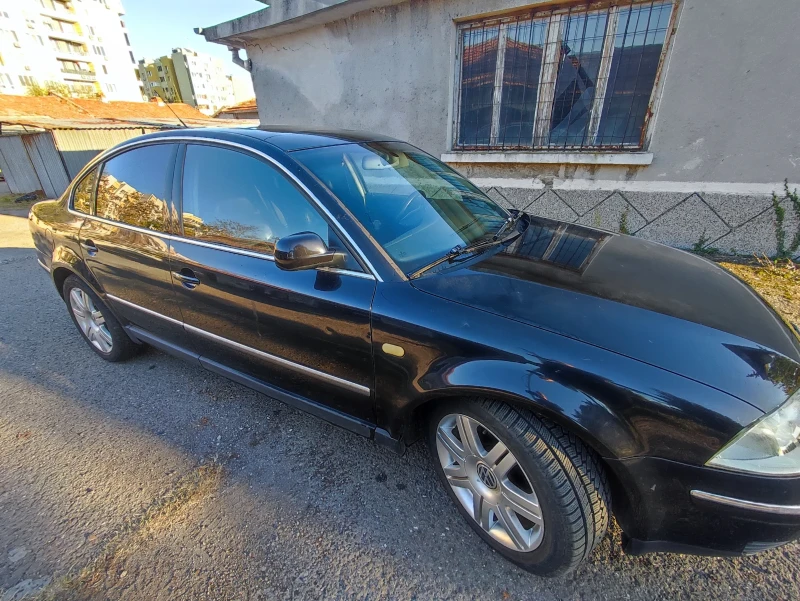 VW Passat, снимка 12 - Автомобили и джипове - 47956625