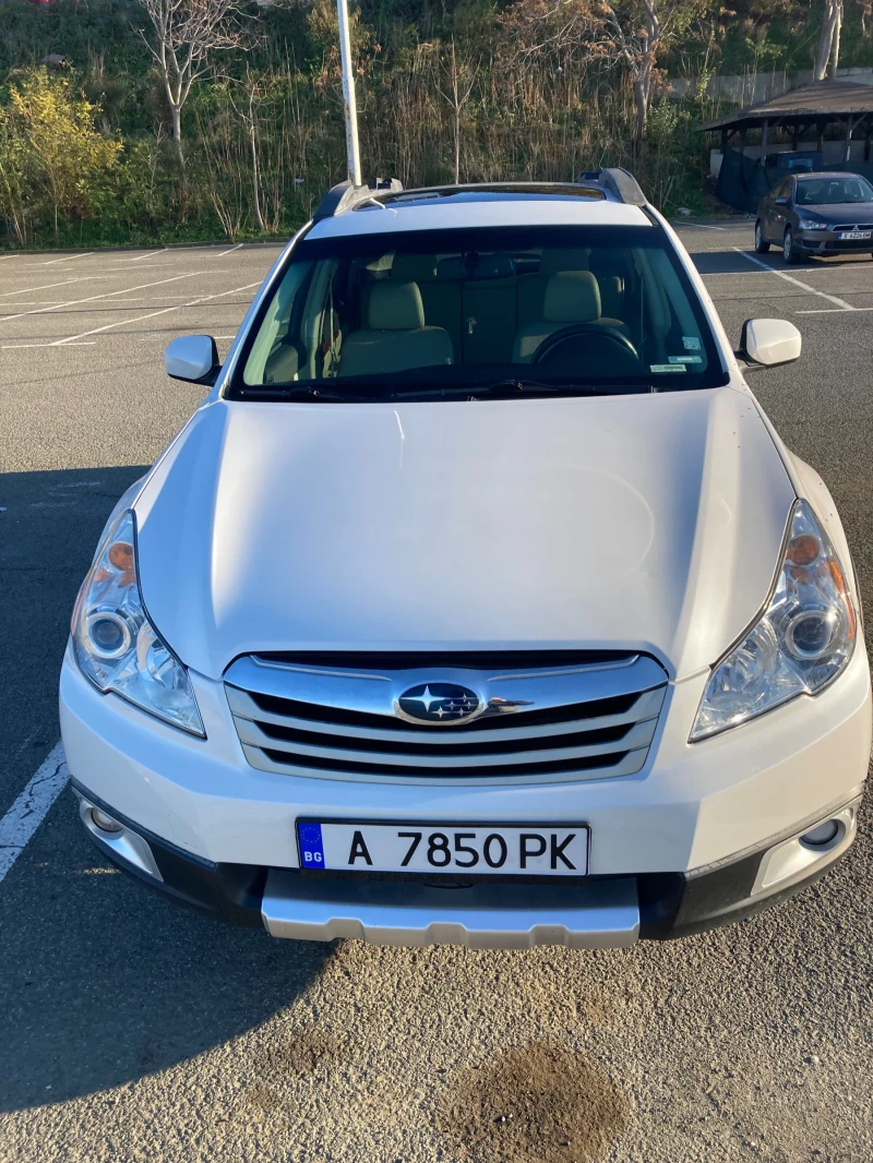 Subaru Outback Limited 3.6R 260к.с, снимка 1 - Автомобили и джипове - 48048118