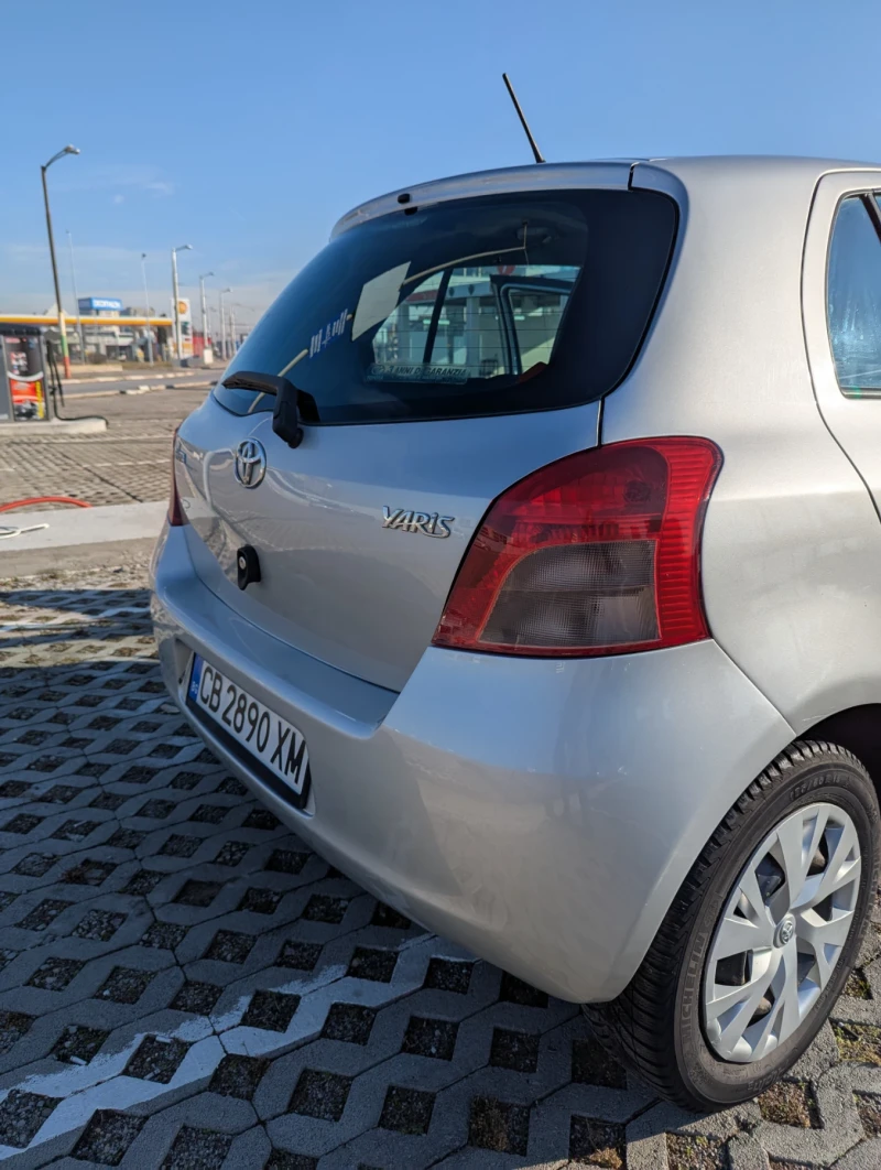 Toyota Yaris, снимка 6 - Автомобили и джипове - 48572951